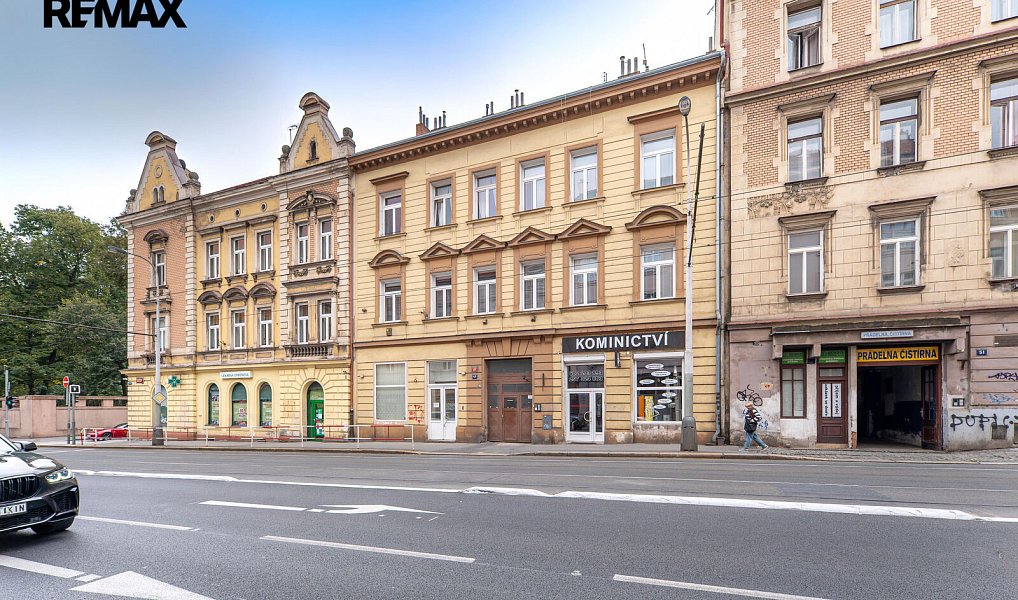 Prodej bytu 1+kk 17 m², Praha – náhled fotky 2
