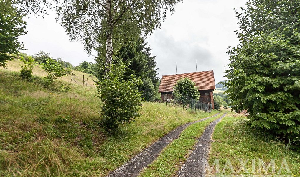 Prodej stavebního pozemku 4 517 m², Slaná – náhled fotky 14