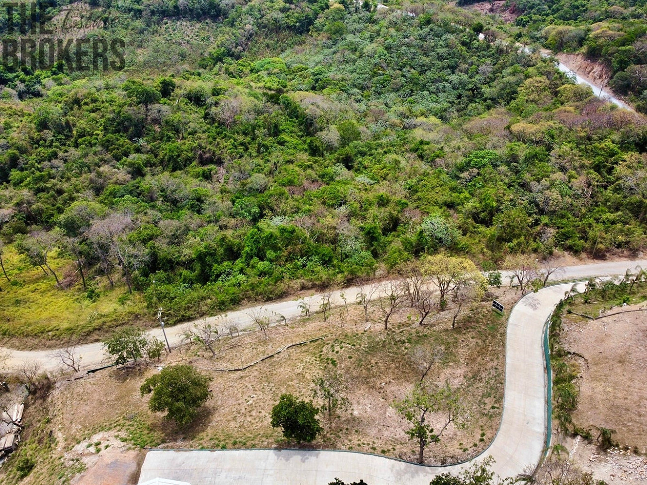 Prodej stavebního pozemku 1 012 m² – pohled 2