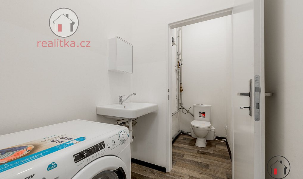 Prodej obchodních prostor 173 m², Praha – náhled fotky 10