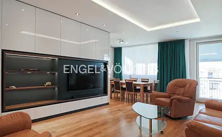 Pronájem bytu 4+kk 140 m²