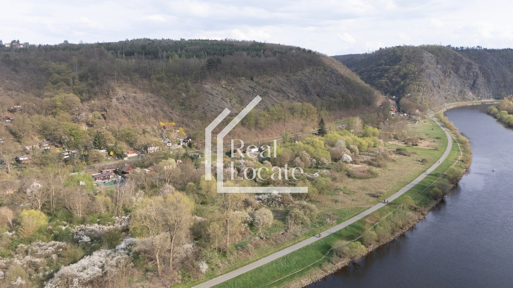 Prodej pozemku 5 450 m² – fotografie 5