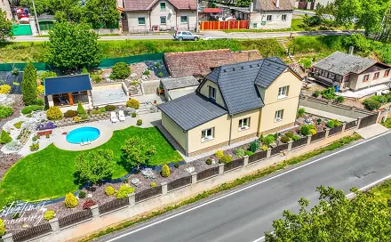 Prodej domu 171 m² s pozemkem 1 155 m², Podlešín, okres Kladno
