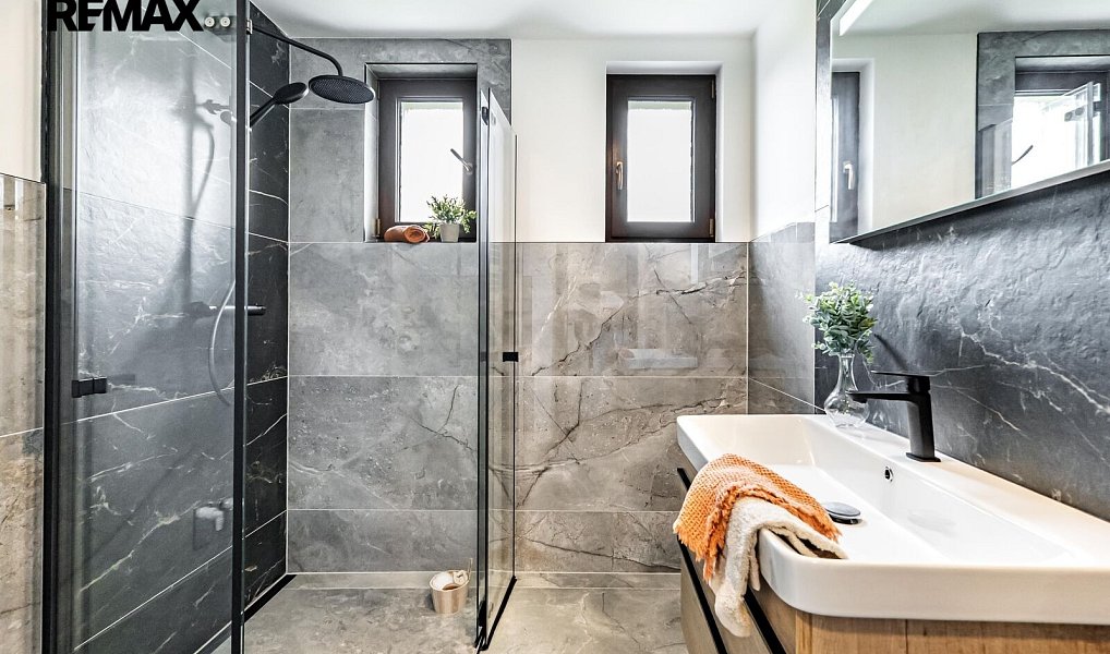 Prodej domu 184 m² s pozemkem 625 m², Jindřichův Hradec – náhled fotky 10