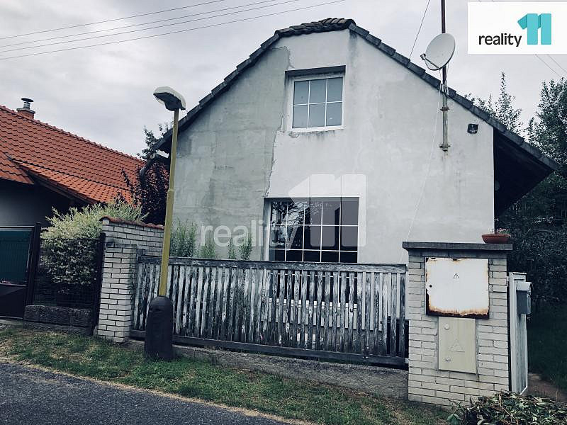 Pronájem domu 80 m² s pozemkem 296 m²