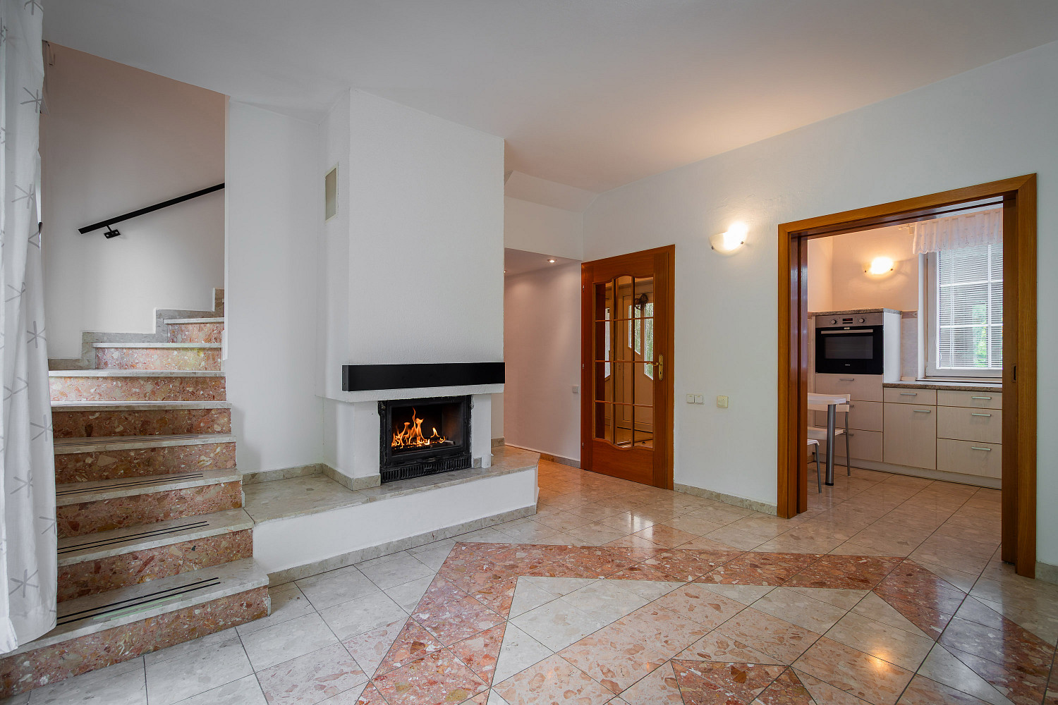 Prodej domu 185 m² s pozemkem 1 475 m² - Ansicht 3