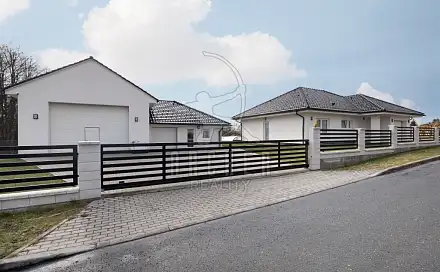 Prodej domu 181 m² s pozemkem 1 632 m², Nad Ovčínem, Zruč nad Sázavou, okres Kutná Hora