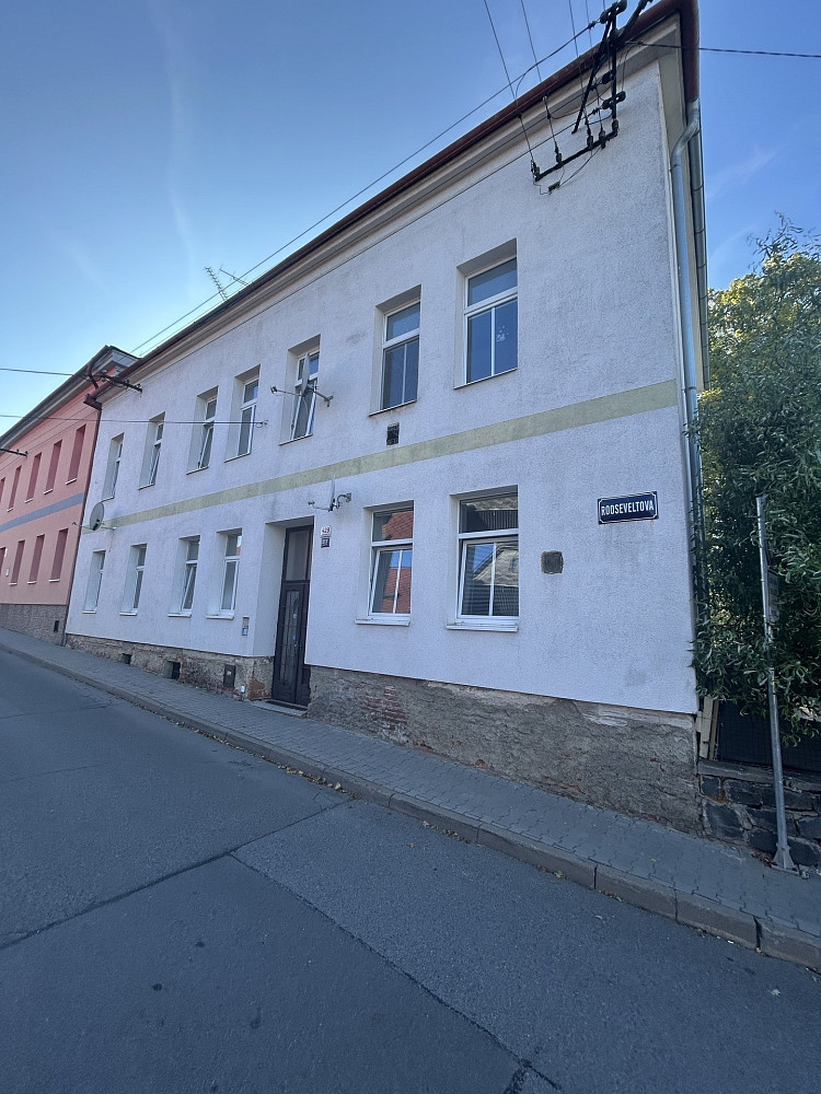 Pronájem bytu 1+1 32 m²