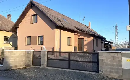 Prodej domu 207 m² s pozemkem 1 461 m², Lukavice, okres Chrudim
