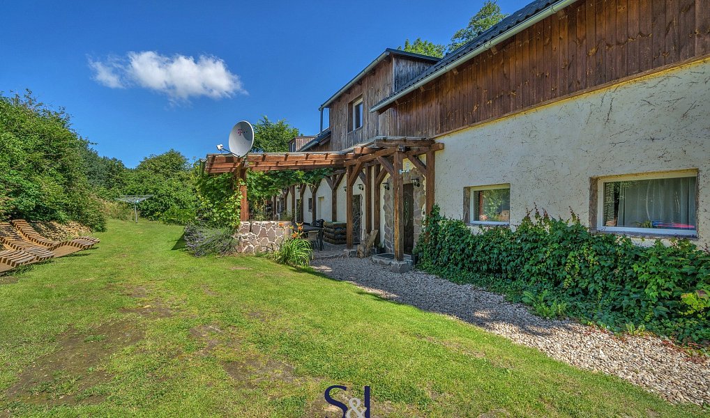 Prodej ubytovacího objektu 470 m², Heřmanice – náhled fotky 30