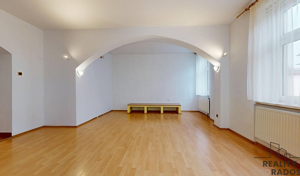 Prodej bytu 3+1 100 m², Jihlava – náhled fotky 3