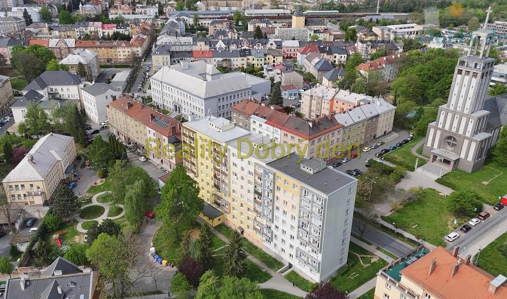 Prodej bytu 3+1 65 m², Opava – náhled fotky 29