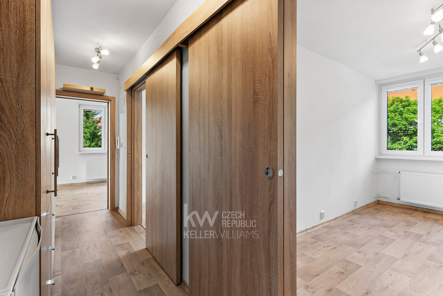 Pronájem bytu 3+1 67 m² - Widok 6