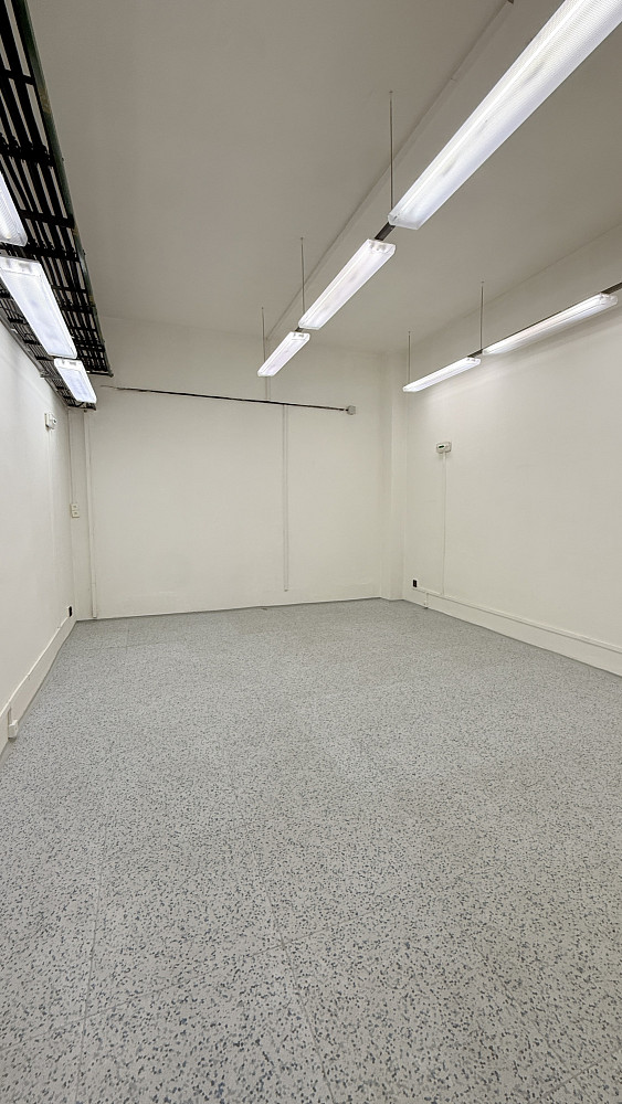 Pronájem skladovacích prostor 57 m² – fotografie 3