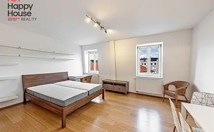Pronájem bytu 1+kk 44 m²