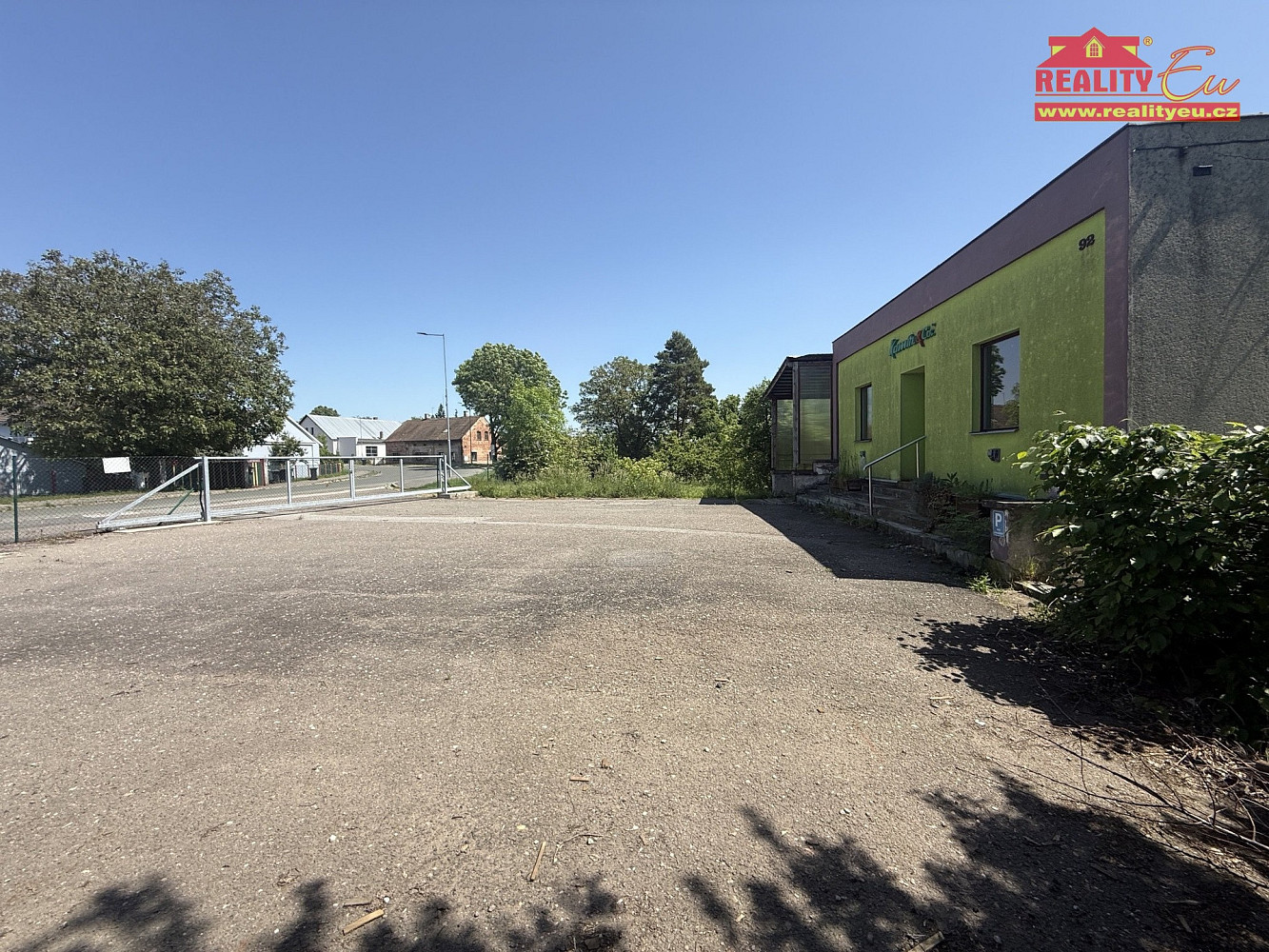 Prodej obchodních prostor 424 m² – fotografie 3