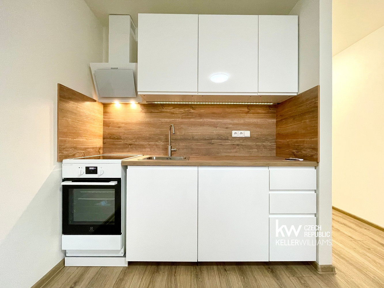 Prodej bytu 1+kk 19 m² – fotografie 3