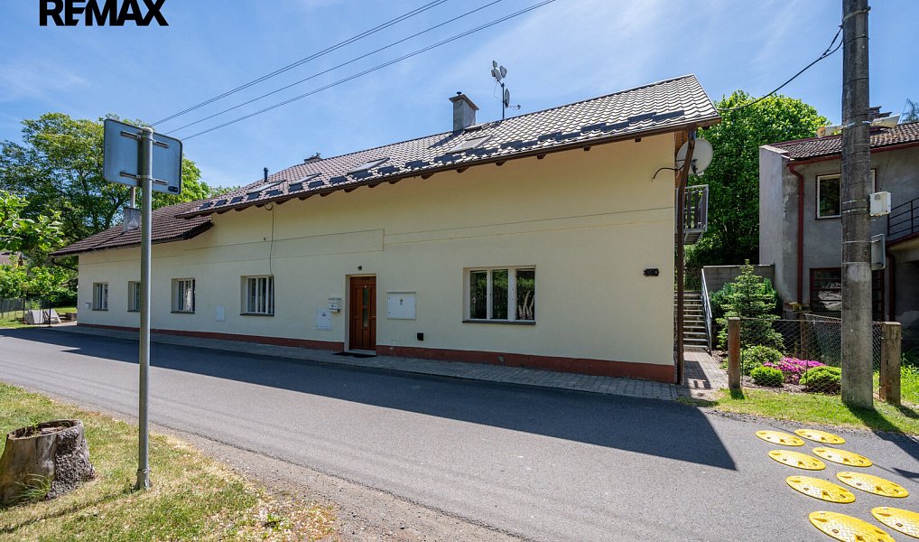 Prodej domu 230 m² s pozemkem 941 m², Kvasiny – náhled fotky 27