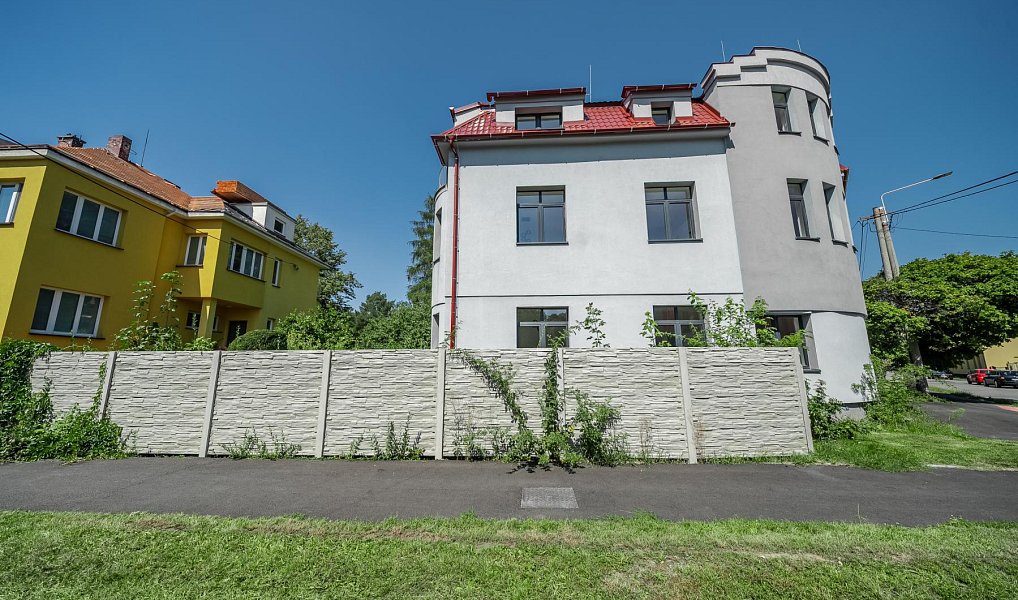 Prodej domu 263 m² s pozemkem 536 m², Ostrava – náhled fotky 11