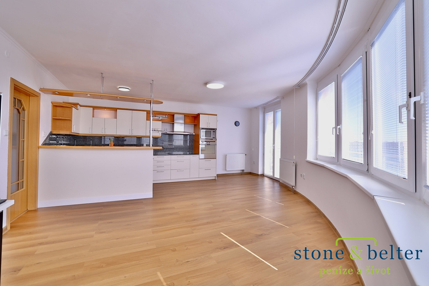 Pronájem bytu 5+kk 147 m²