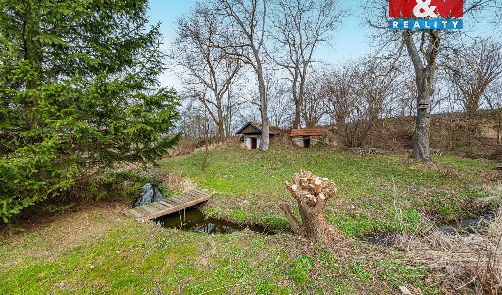 Prodej domu 161 m² s pozemkem 5 140 m², Zásmuky – náhled fotky 22