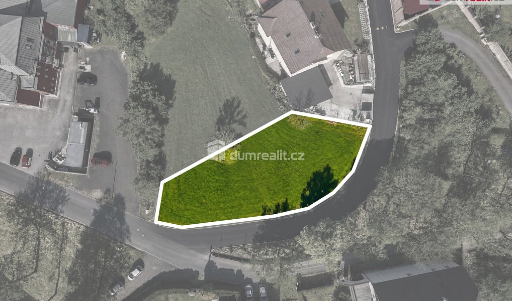 Prodej stavebního pozemku 835 m², Ostrov – náhled fotky 3