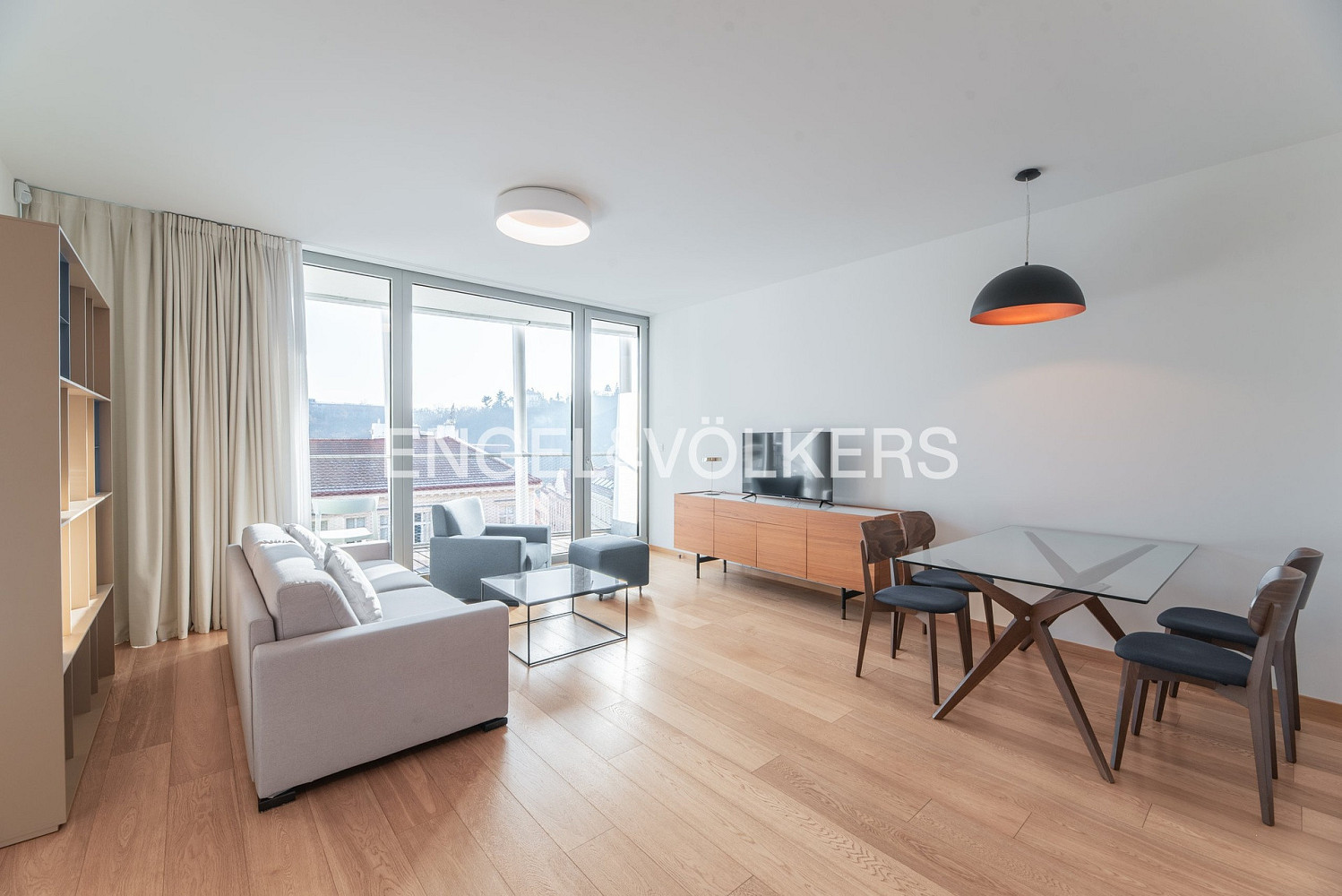 Pronájem bytu 2+kk 62 m²