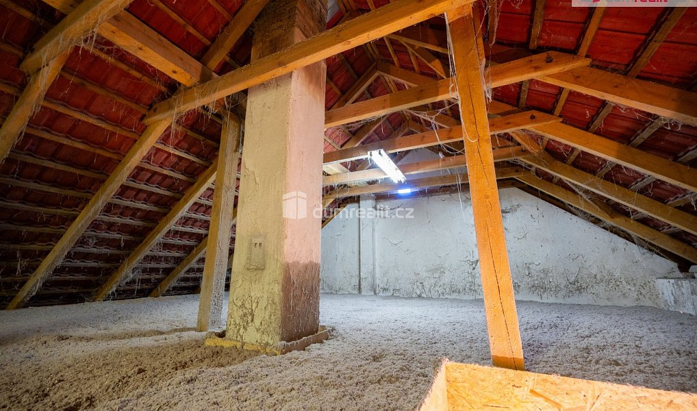 Prodej domu 103 m² s pozemkem 320 m², Lhenice – náhled fotky 13