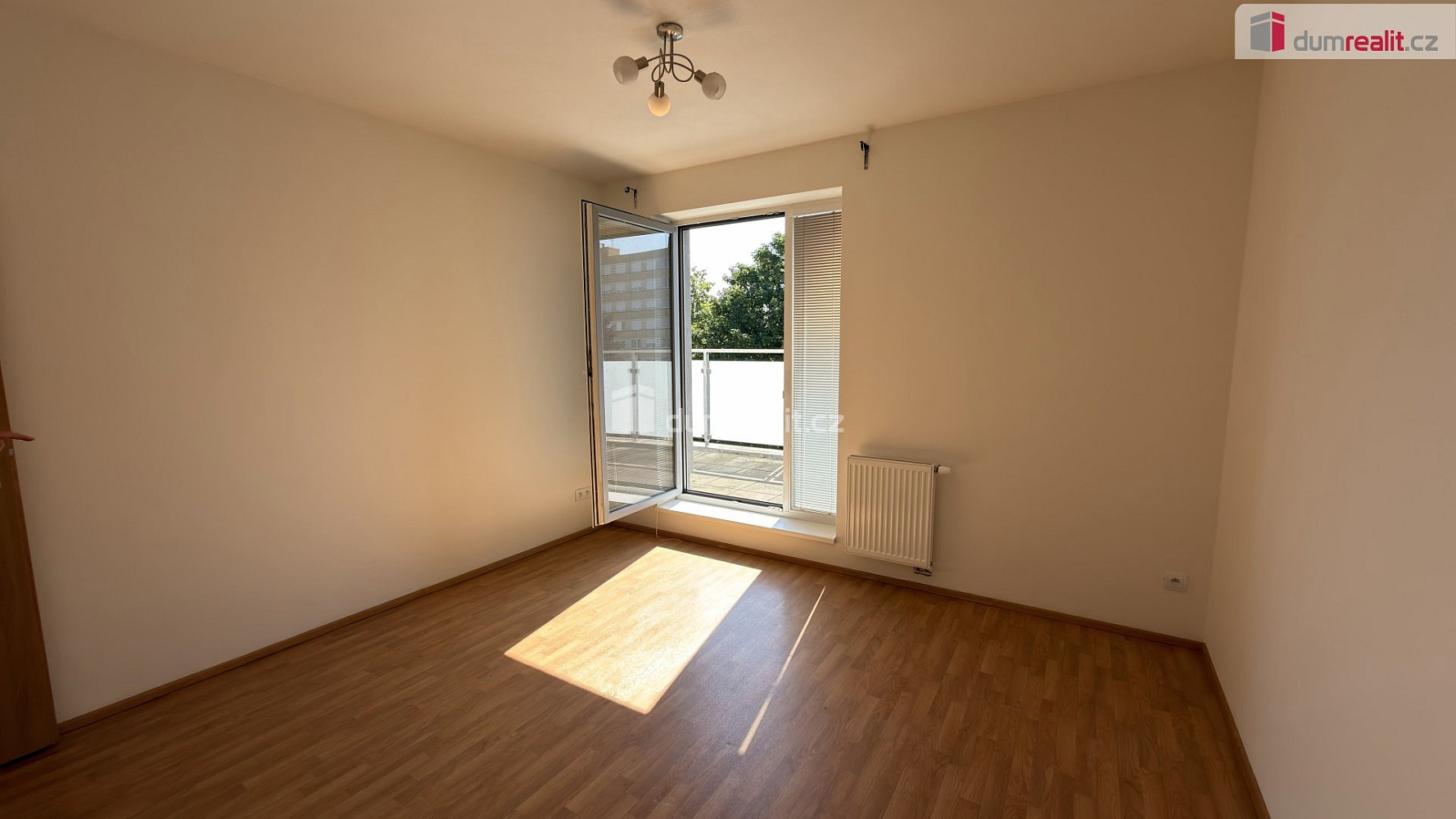 Pronájem bytu 2+kk 63 m² — photo 3