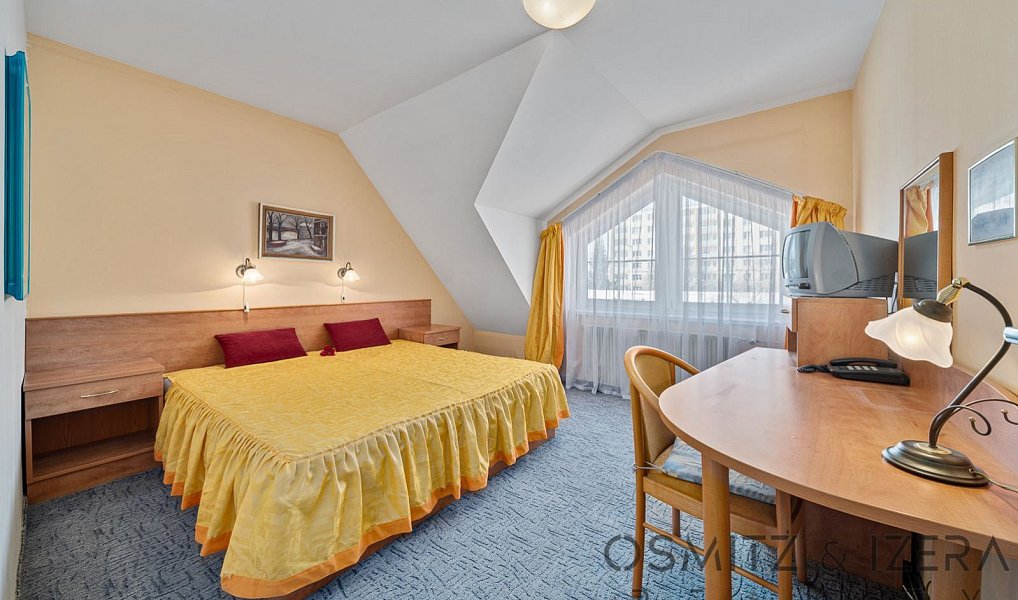 Prodej ubytovacího objektu 890 m², Praha – náhled fotky 22