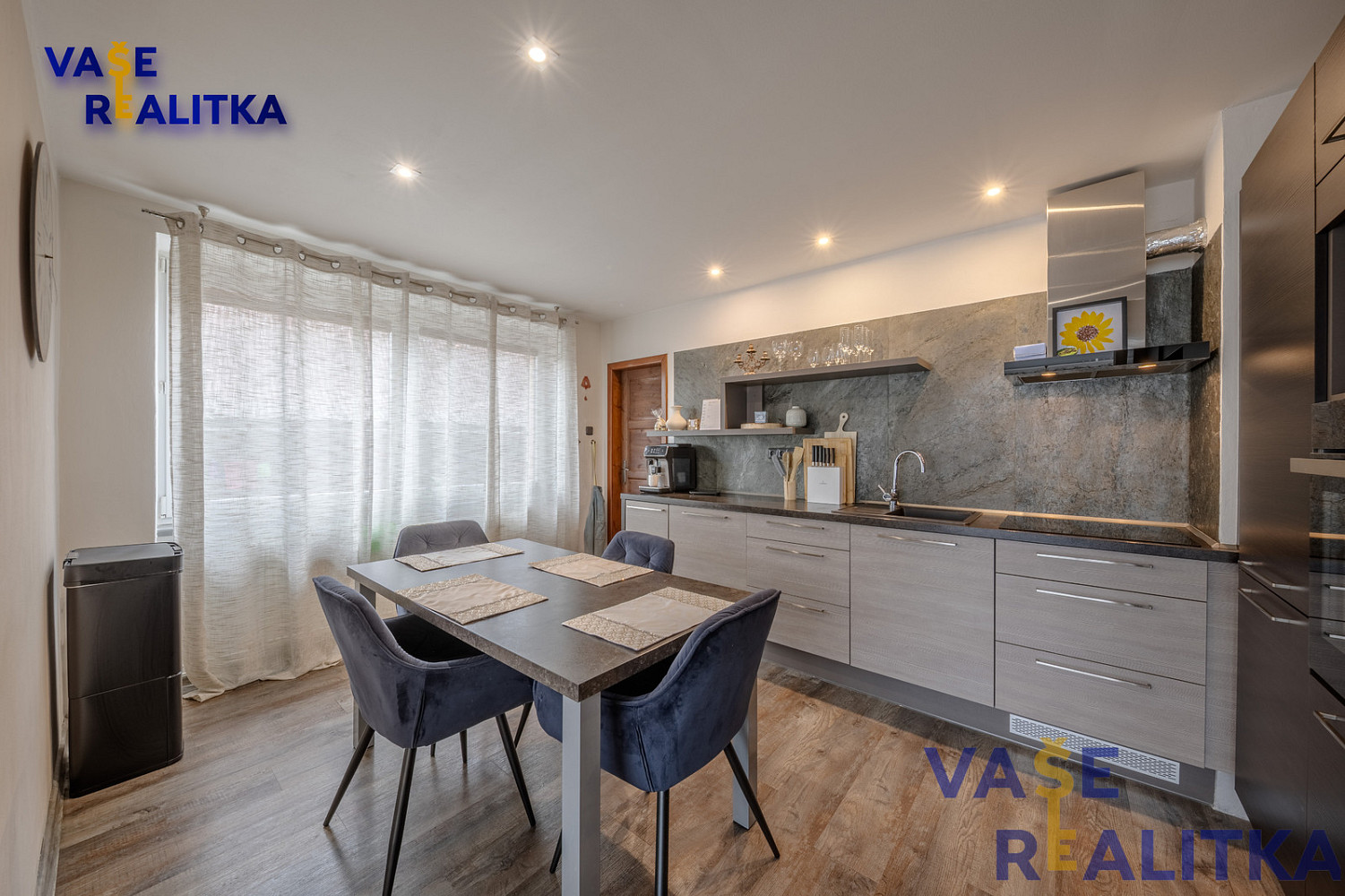 Prodej domu 160 m² s pozemkem 824 m² – fotografie 2