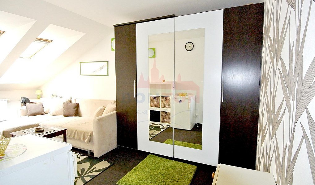 Pronájem pokoje 12 m², Praha – náhled fotky 3