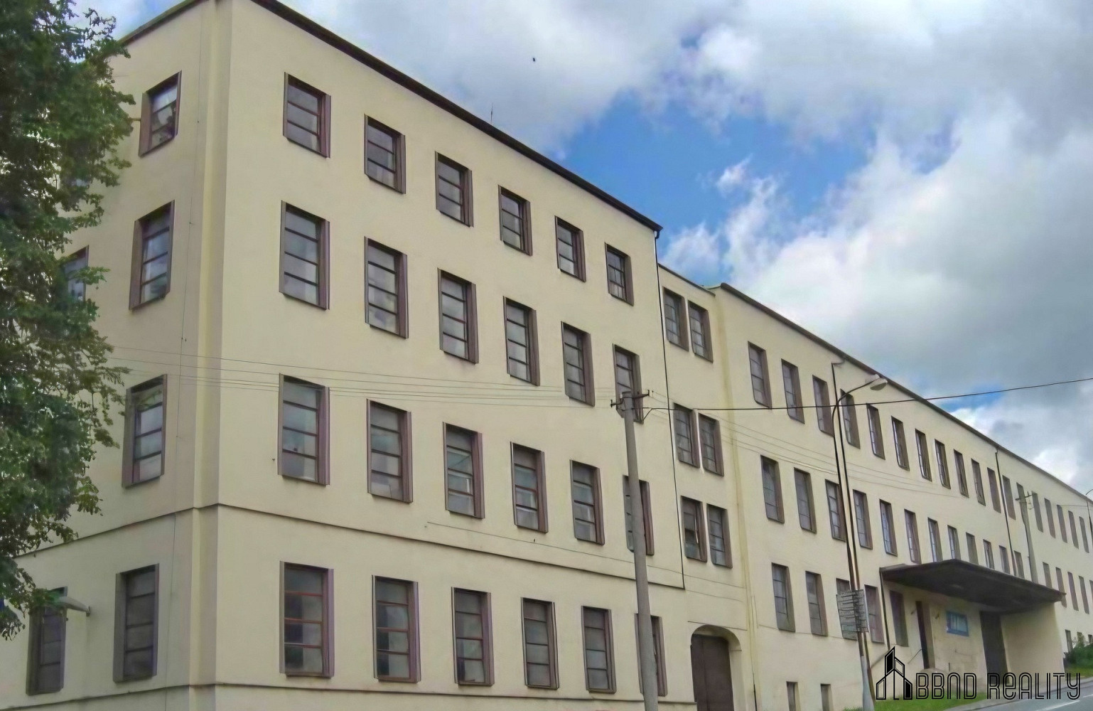 Pronájem výrobních prostor 3 768 m² — photo 2