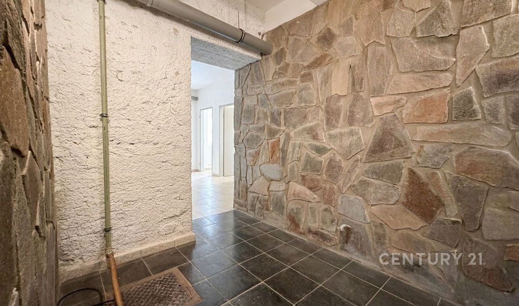 Pronájem obchodních prostor 140 m², Adamov – náhled fotky 4