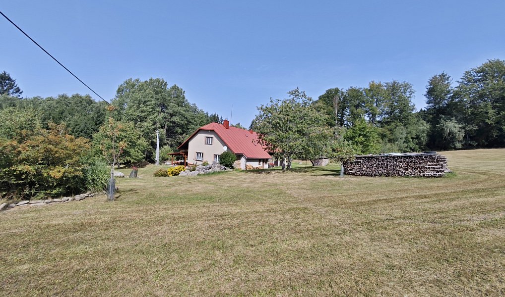 Pronájem domu 110 m² s pozemkem 21 000 m², Sněžné – náhled fotky 15