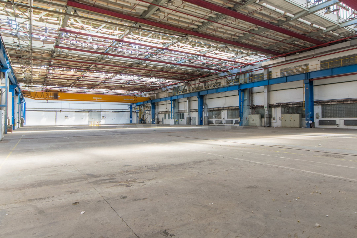 Pronájem skladovacích prostor 3 200 m²