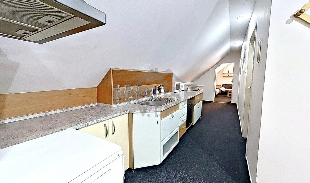 Prodej domu 239 m² s pozemkem 414 m², Hýskov – náhled fotky 10