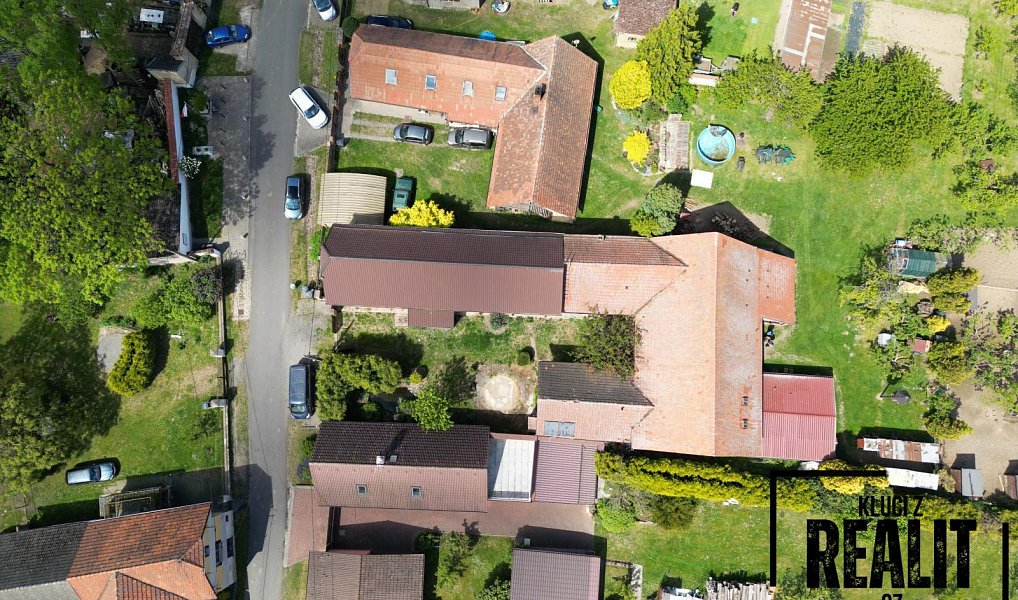 Prodej domu 170 m² s pozemkem 570 m², Chorušice – náhled fotky 35