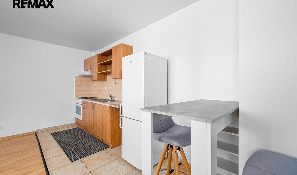 Prodej bytu 1+kk 38 m², Protivín – náhled fotky 4