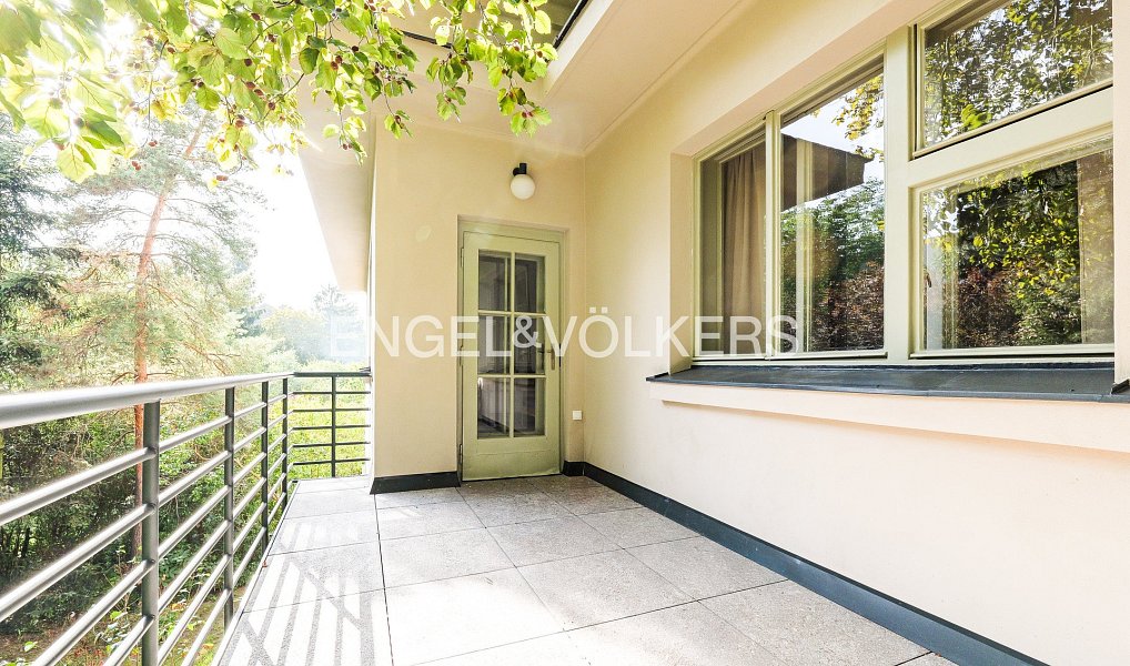 Prodej bytu 2+1 79 m², Praha – náhled fotky 8
