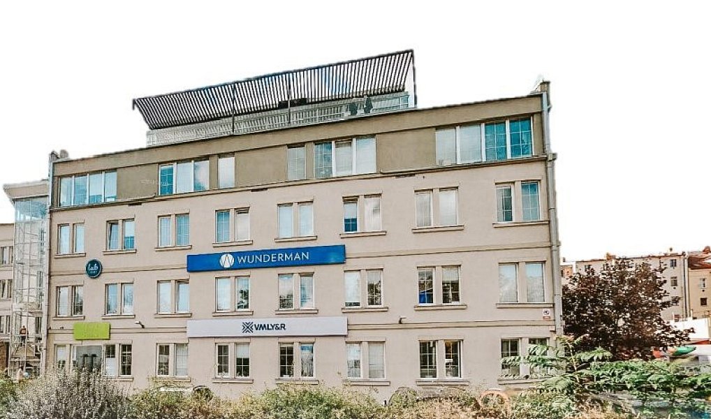 Pronájem kanceláře 176 m², Praha – fotka 1 z 15