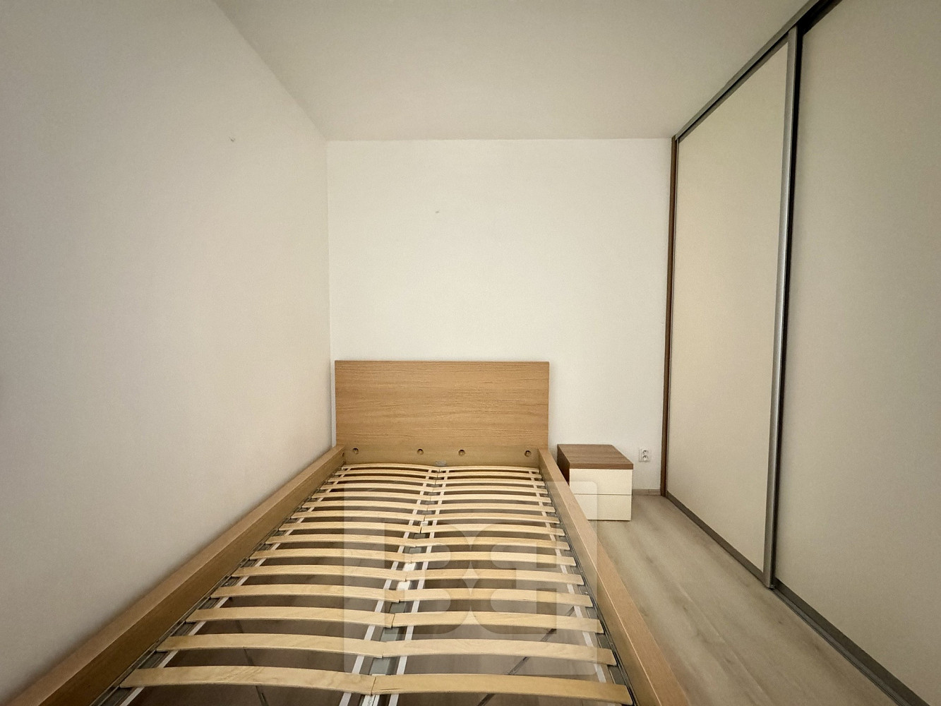 Pronájem bytu 1+kk 40 m² – pohled 6