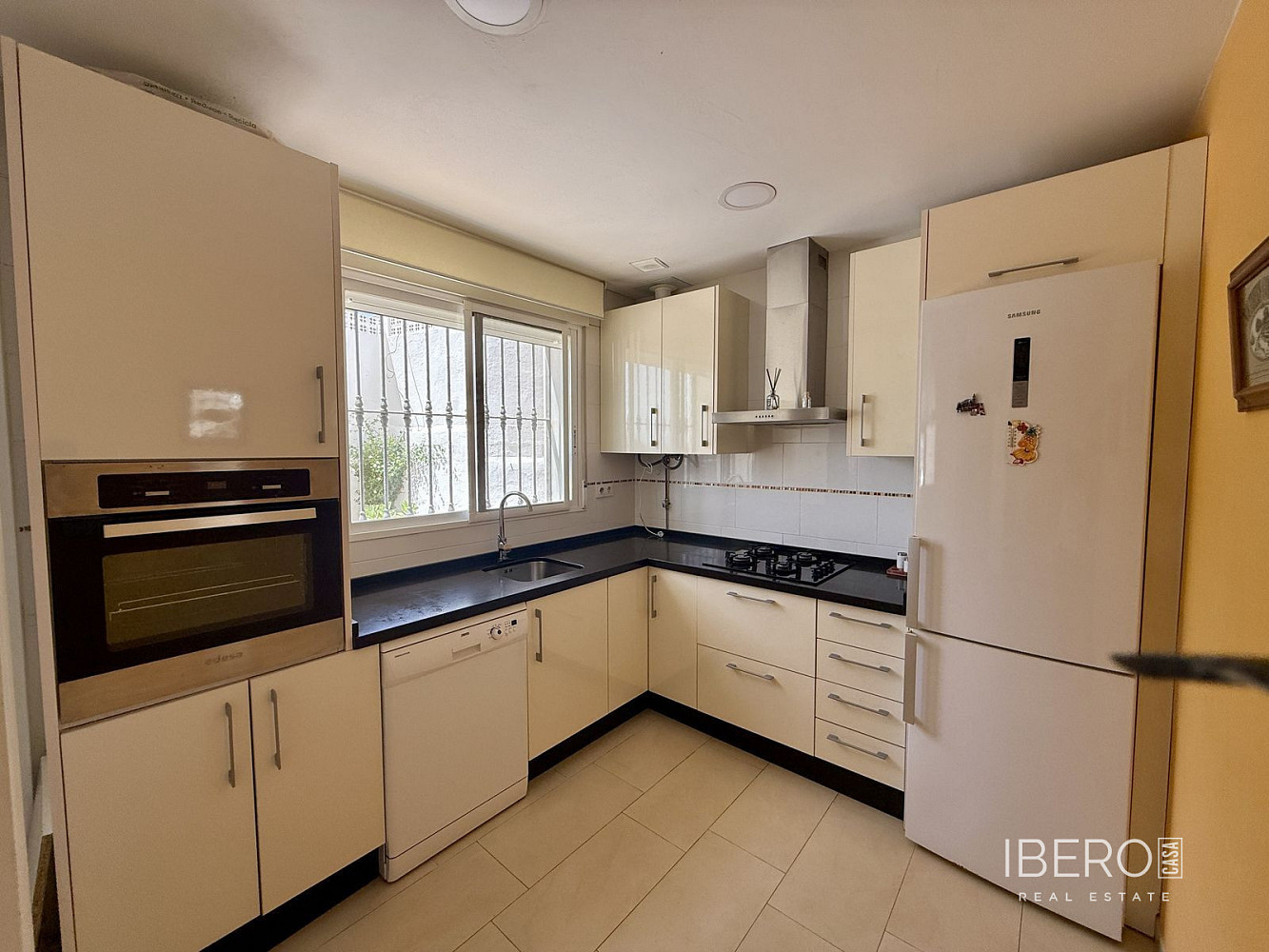 Piso 3+kk – Mijas, Urbanización Sitio de Calahonda - Vista 2