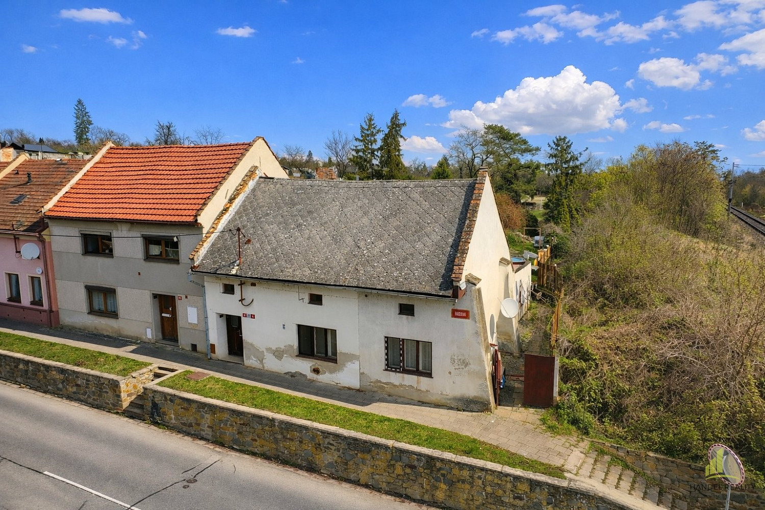 Prodej domu 163 m² s pozemkem 1 422 m²