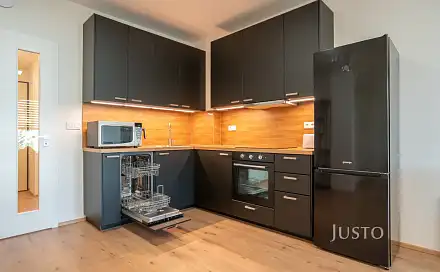 Pronájem bytu 2+kk 64 m², Na Parkáně, Beroun - Beroun-Město