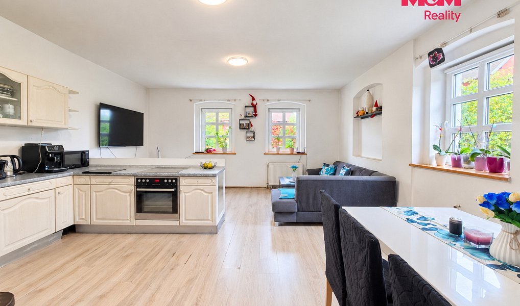 Prodej domu 170 m² s pozemkem 1 291 m², Nový Kostel – náhled fotky 2