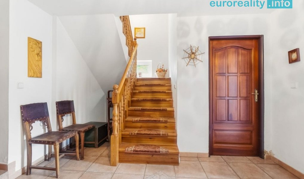 Prodej domu 190 m² s pozemkem 636 m², Sosnová – náhled fotky 4