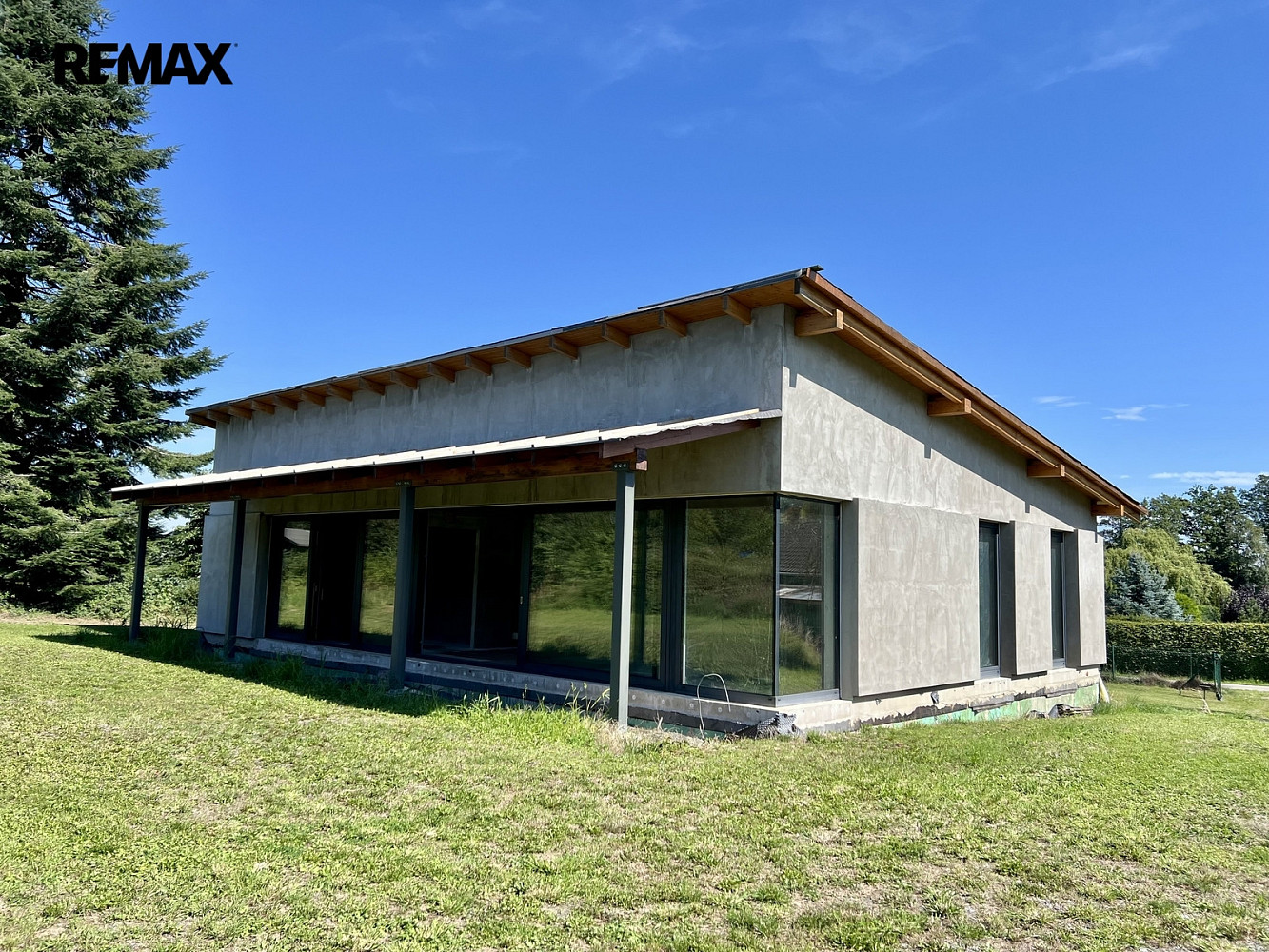 Prodej domu 200 m² s pozemkem 3 023 m² – další