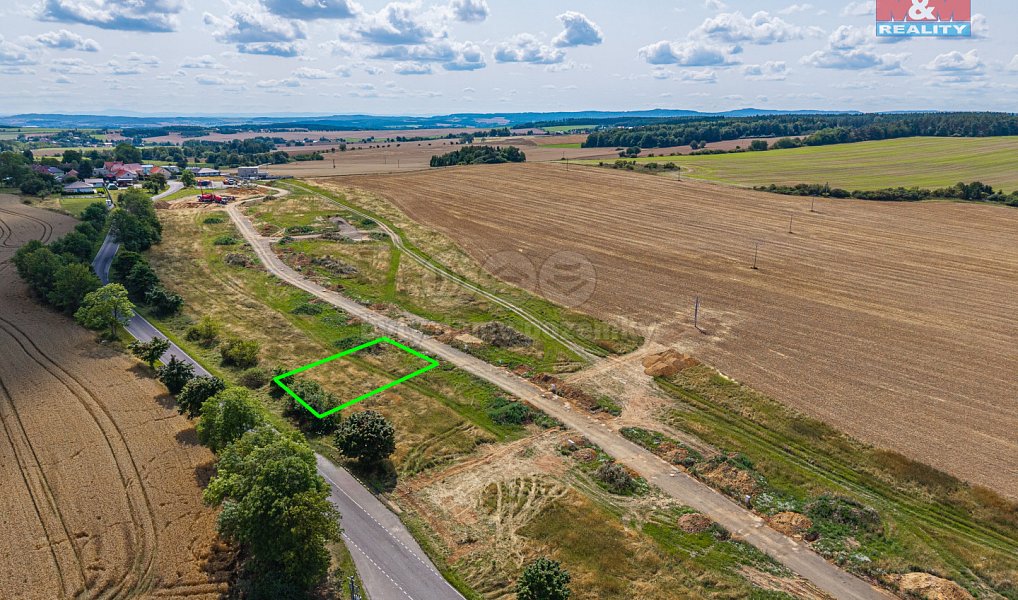 Prodej stavebního pozemku 850 m², Narysov – náhled fotky 7