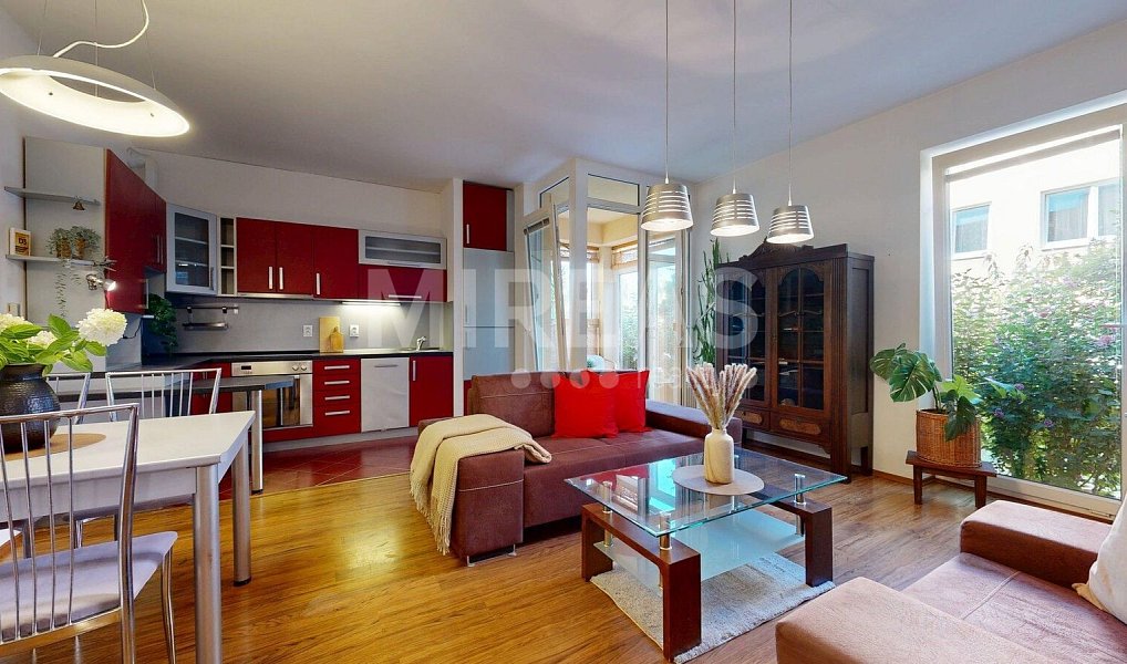 Prodej bytu 2+kk 72 m², Hořice – náhled fotky 3